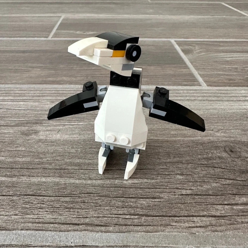 Lego Creator Panda Bear Whale Penguin